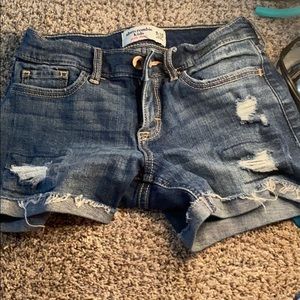 Abercrombie kids shorts